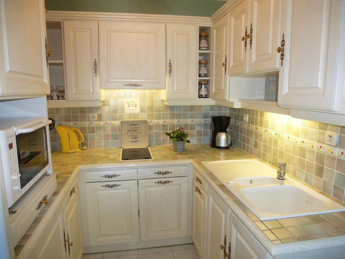Private kitchen, 180deg Panoramic sea View, Apartment, Roscoff, Finistère