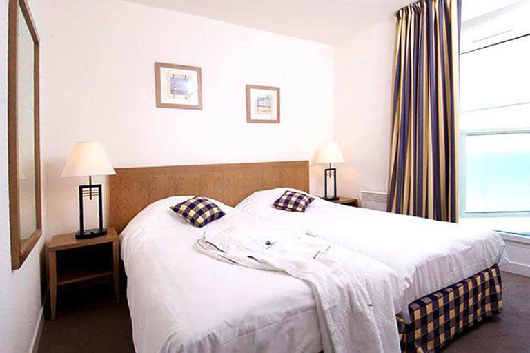 Bedroom, Nice Apartment With a sea View, Ille-et-Vilaine
