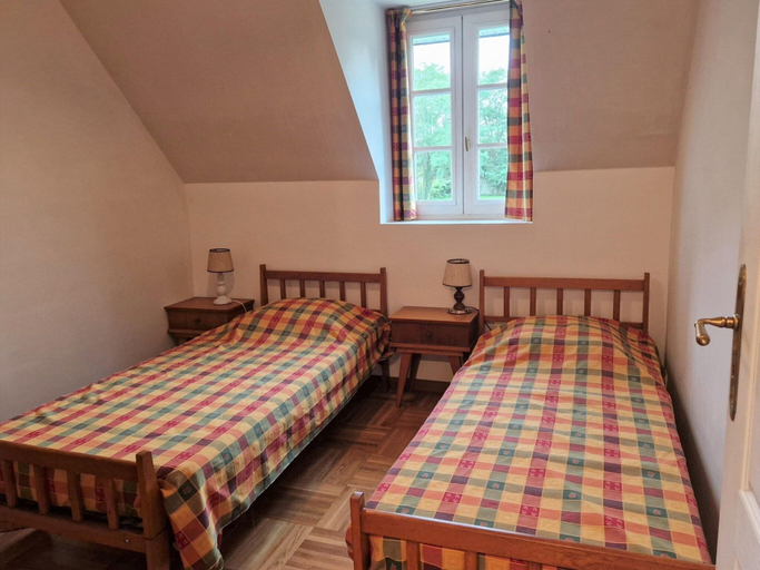 Room 4, Apartment in Benodet Near Sandy Beaches, Finistère