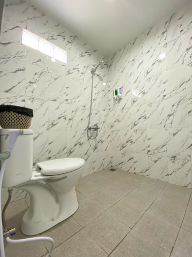 Bathroom 4, Homestay Petik Merah Beo, Sleman