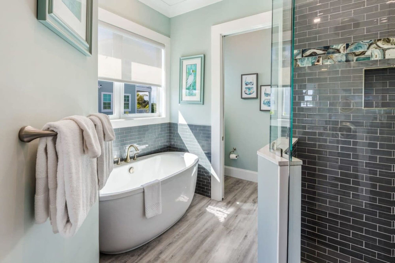 Bathroom, Waterlane House by Brightwild Pool Boat Dock, Monroe