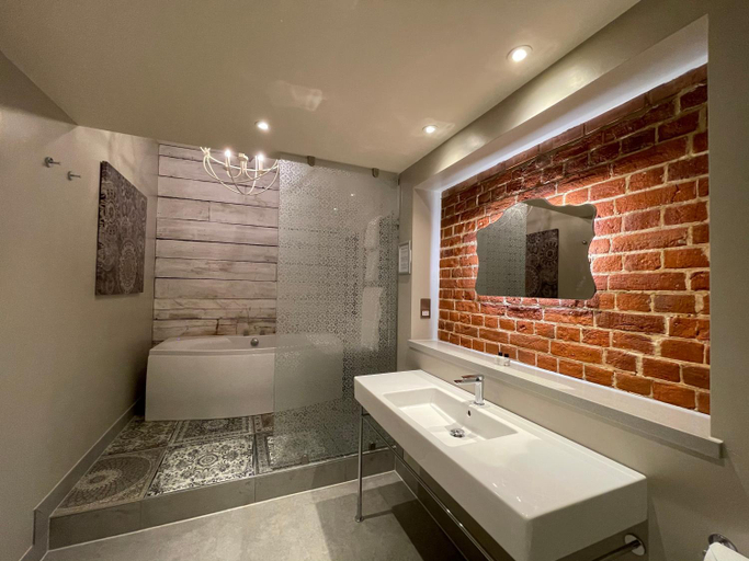 Bathroom 4, Park Farm Hotel, Norfolk