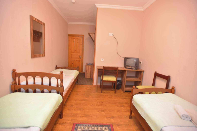Bedroom 2, Hotel Nikea Paradiso, Kutaisi