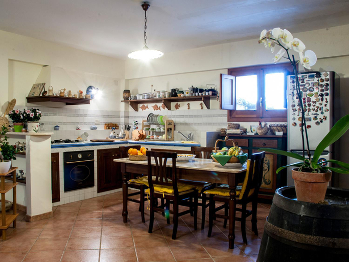 Others 4, Bed And Breakfast Maria, Trapani
