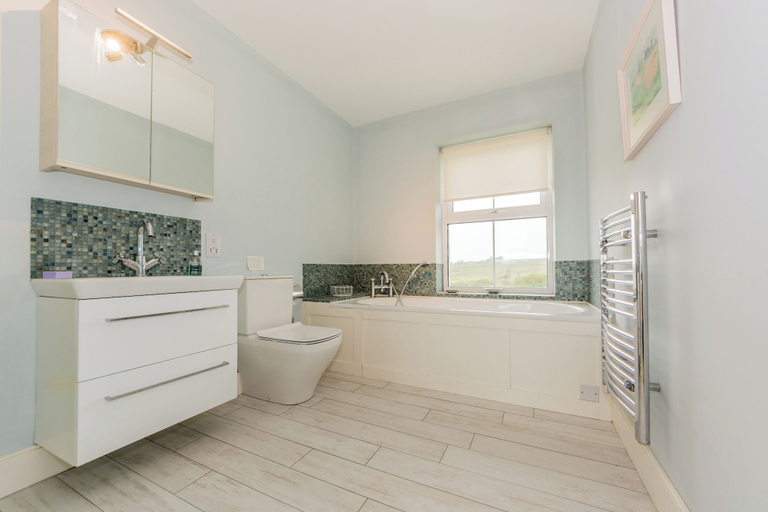 Bathroom 3, Gortadrohid Near Baltimore West Cork