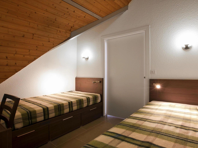 Room, Gulf of Morbihan Home for 5 Guests, Morbihan