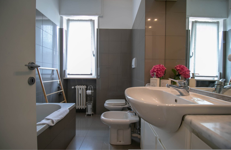 Room 4, Turati Family Apartment, Lecco