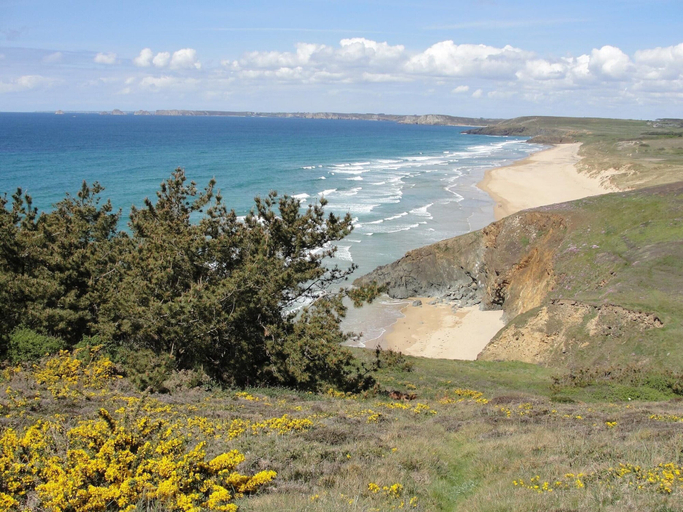 View from property 5, Beachside Holiday Home in Beuzec-cap Sizun, Finistère