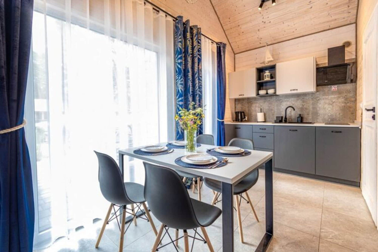 Dining 4, Comfortable Holiday Cottages, Jaroslawiec, Sławno