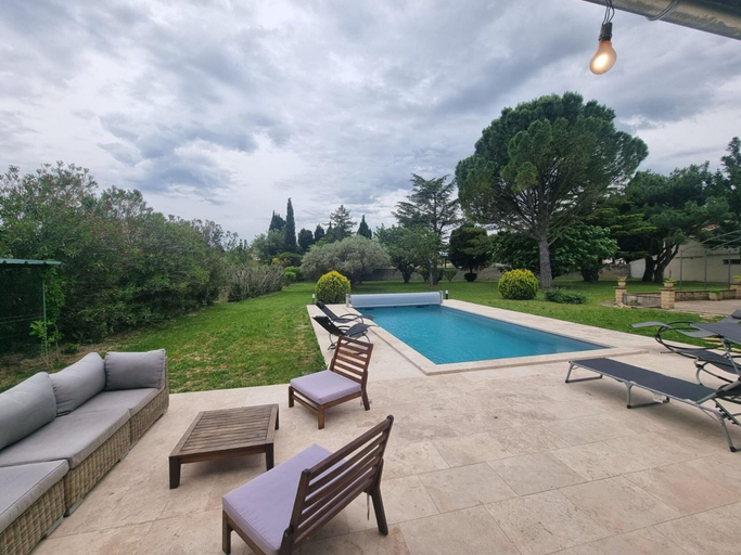 Sport & Beauty 3, Charming holiday house with private pool, Maillane, Bouches-du-Rhône