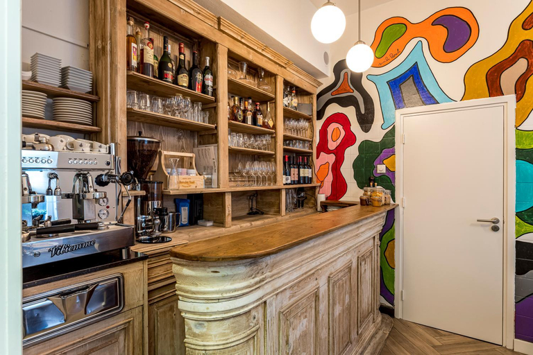 Others 4, B&B Gracht 62, Maastricht