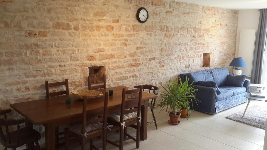 Dining Room 1