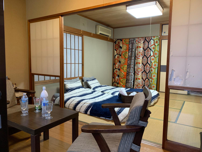 Others 4, Koto House, Yachiyo