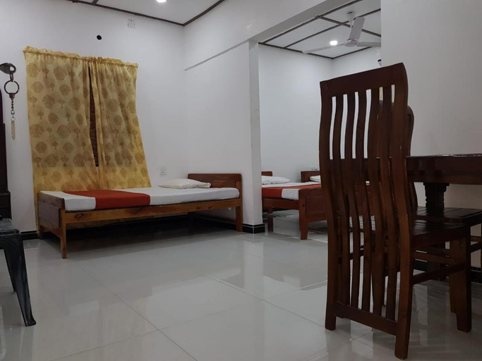 Bedroom 2, St Anne's Hotel & Restaurant, Jaffna