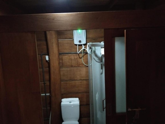 Others 3, Hi Win Hotel, Chilaw
