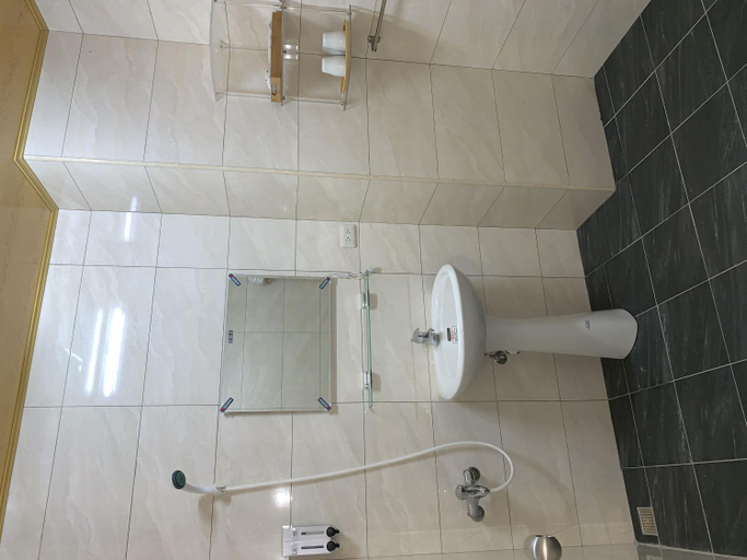 Bathroom 3, Grandma Yu's B&B, Nantou