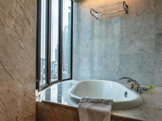 Bathroom 4