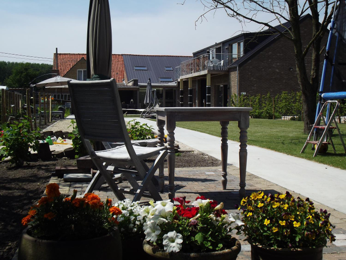 Others 5, B&B Altijd Genieten, West-Vlaanderen