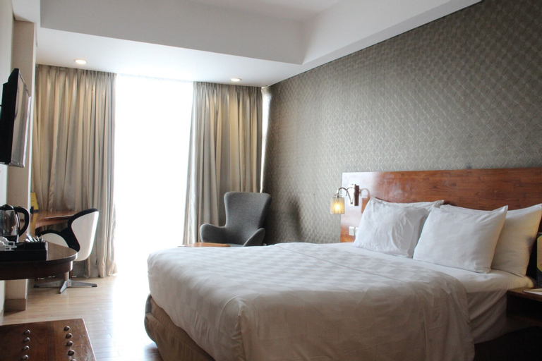 Bedroom 8
