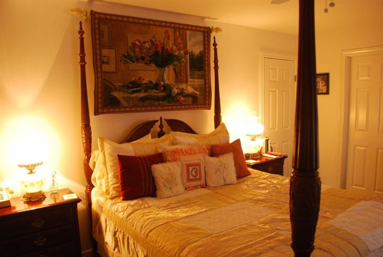 Bedroom 5, Novel House Inn at Zion, Washington