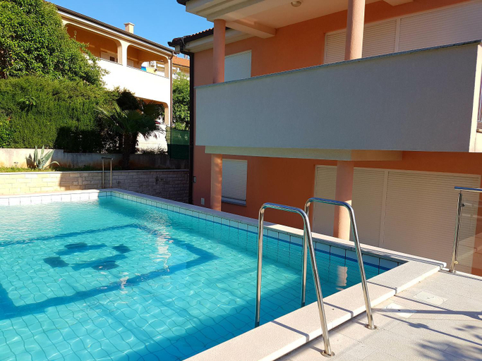 Others 5, Apartments Simag, Medulin