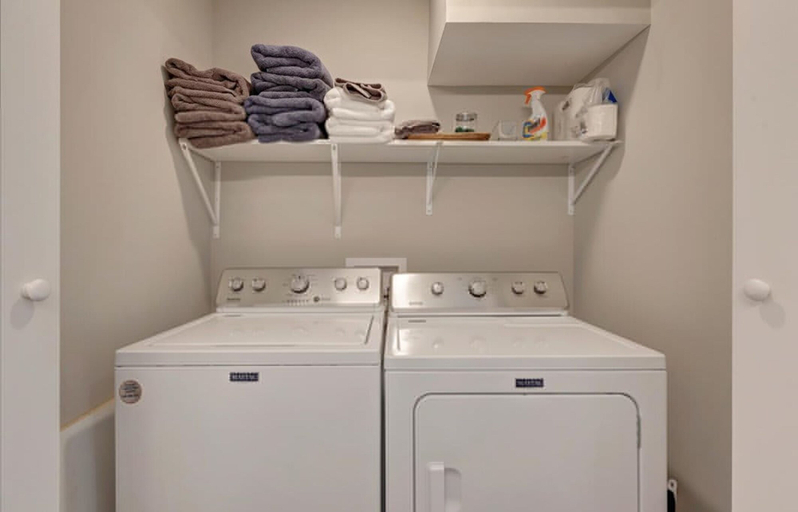 Room 5, Fall Festivities - 4BR Home by IU Stadium Bloomington Bliss, Monroe