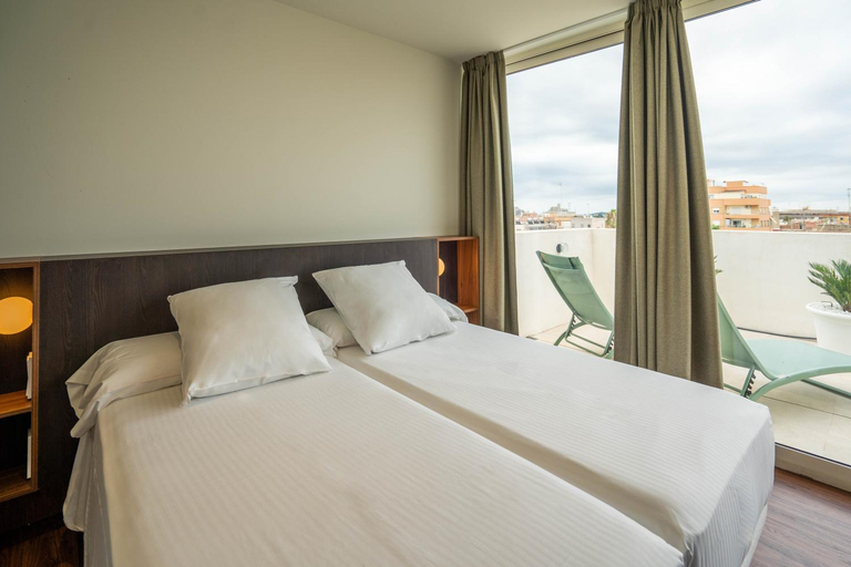 Bedroom 2, Hostal Teide, Valencia