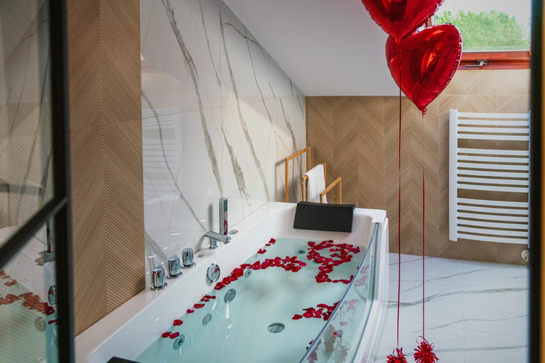 Bathroom 4, GORSKI RESORT Lux Apartments Jacuzzi & Sauna, Tatra