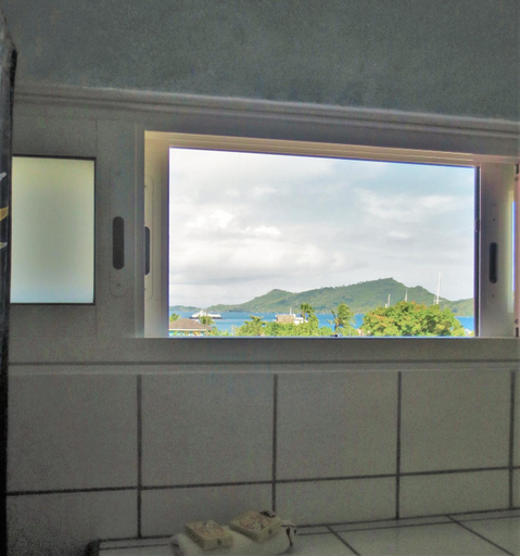 Bathroom 3, Sunset Hill Lodge, Bora Bora