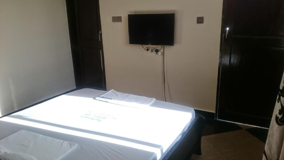 Others 4, Itetemia Royal Inn, Kinondoni
