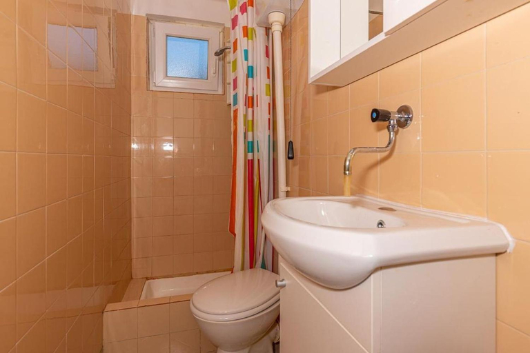 Bathroom 3, Apartmani Frane, Crikvenica