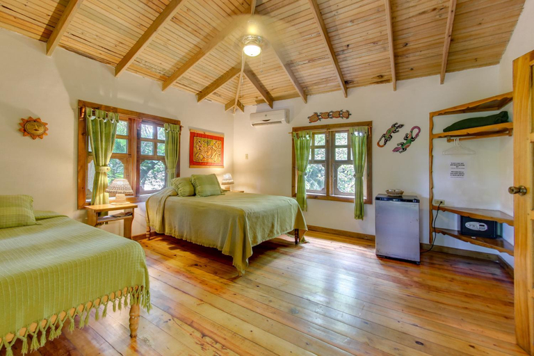 Bedroom 2, Posada Arco Iris, West End, Roatán