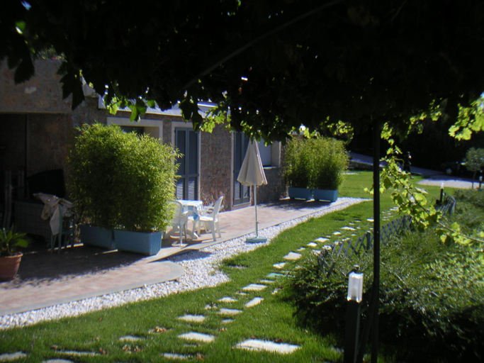 Others 5, Villa Montefontane, Imperia