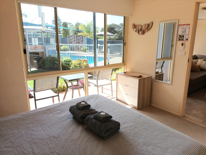 Others 5, Grandeur Holiday Units, Bega Valley