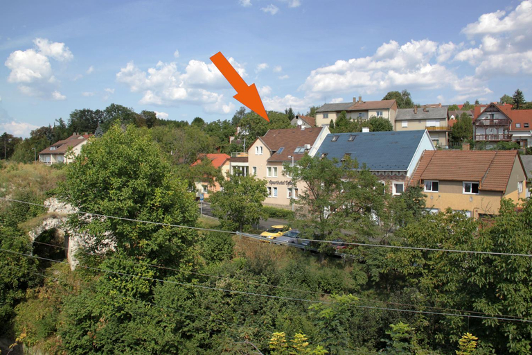 Others 4, Orient Apartmanhaz, Eger