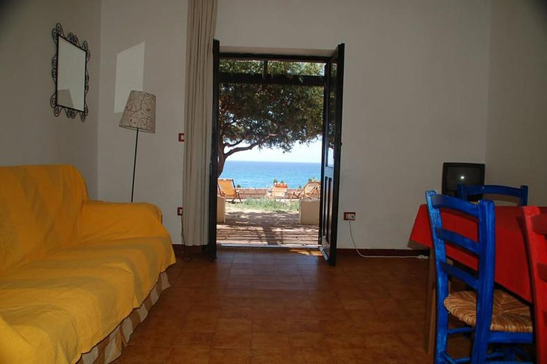 Others 5, Villa Alabe - Waterfront Apartments in Bosa Porto Alabe, Oristano