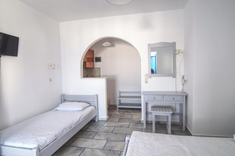 Bedroom 3, Sunset Studios, South Aegean