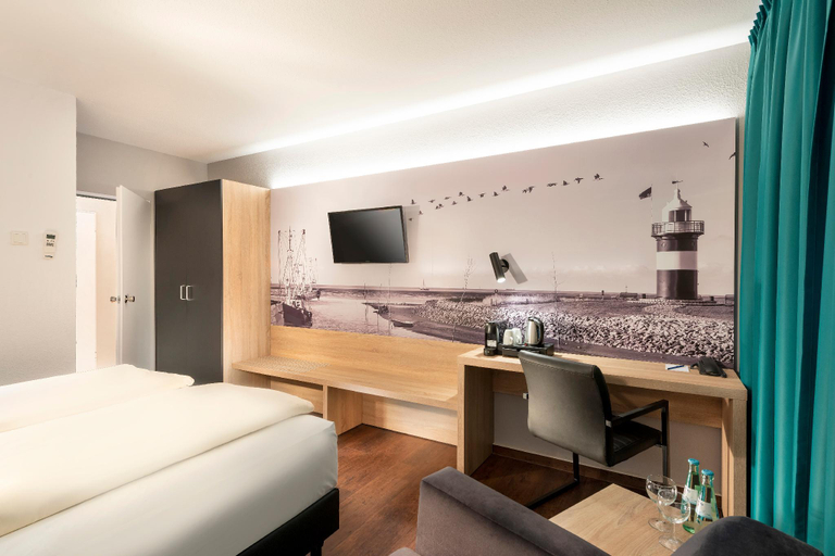 Bedroom 5