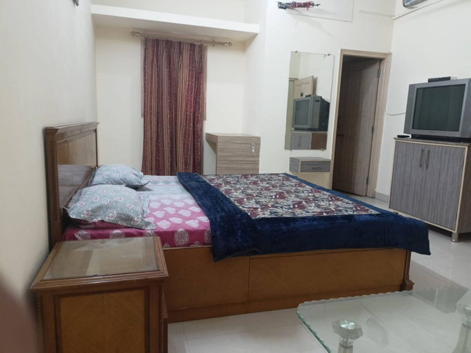 Bedroom 1, Goroomgo Royal Elite Inn Jalandhar, Jalandhar