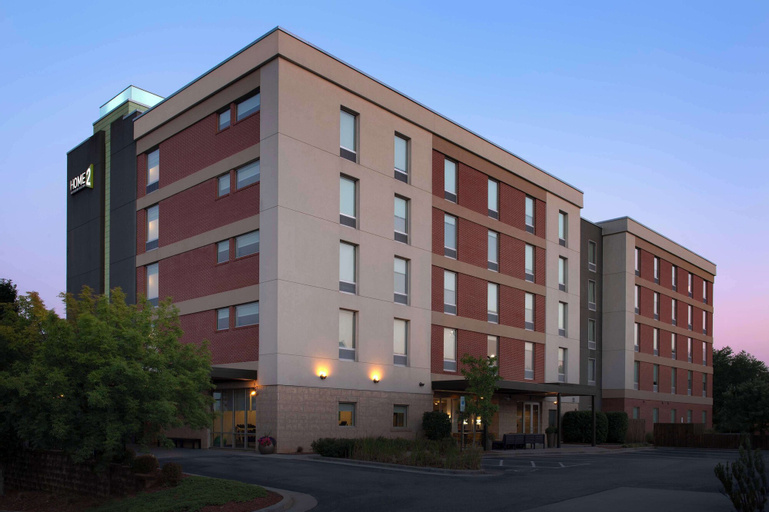 Home2 Suites by Hilton Greensboro Airport, NC, Guilford