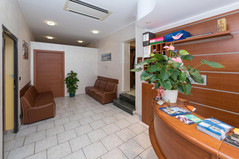 Public Area, Hotel Santa Maria, Savona