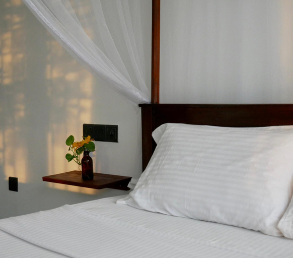 Bedroom 2, Sky Mountain Cafe with seaview, Weligama