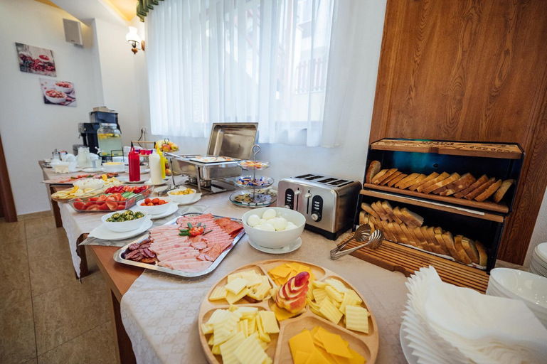 Food & Drinks 4, Pensiunea Comfort, Sovata