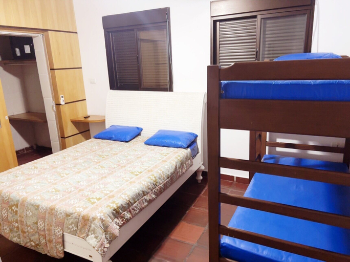 Bedroom 3, Casa de Praia Guarujá 180 metros do Mar, Guarujá