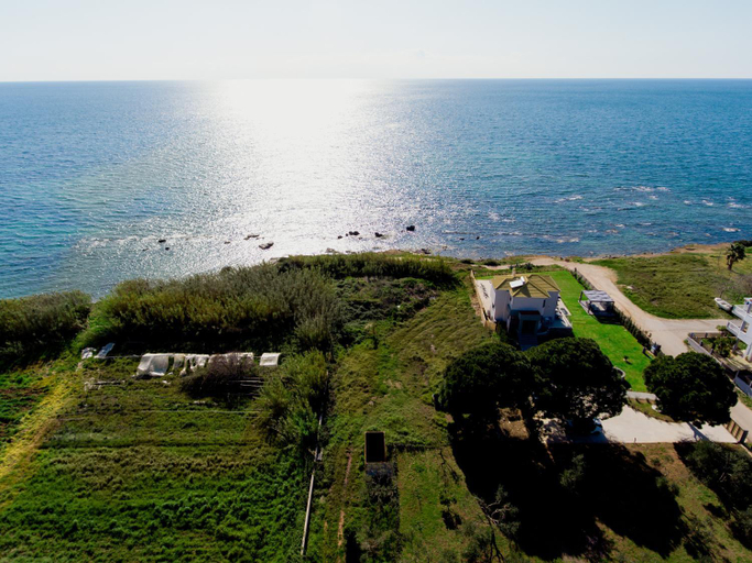 Others 2, Mirazur Seafront Sunset Villa, Epirus