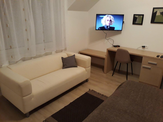 Others 5, Apartment Masic, Sombor