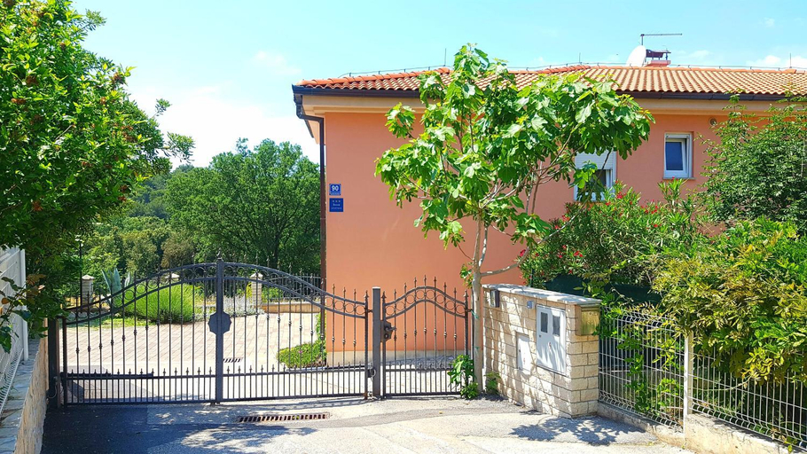 Others 3, Apartments Simag, Medulin