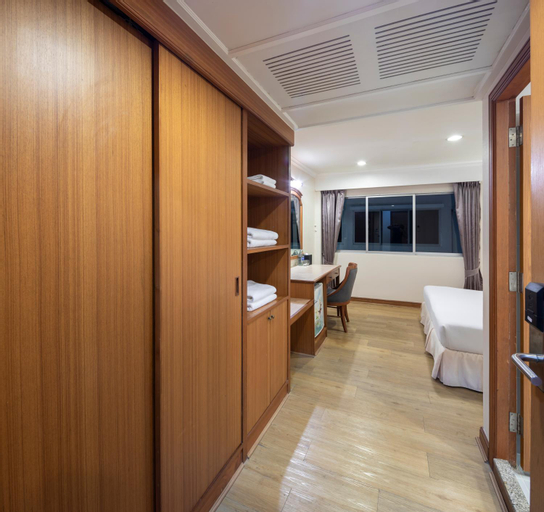 Bedroom 7