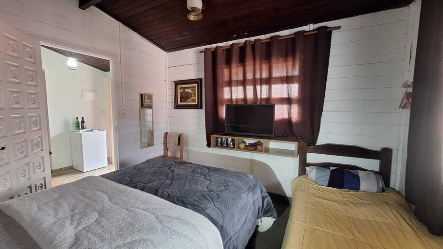 Bedroom 2, Chácara Maira e Araken, Ibiúna