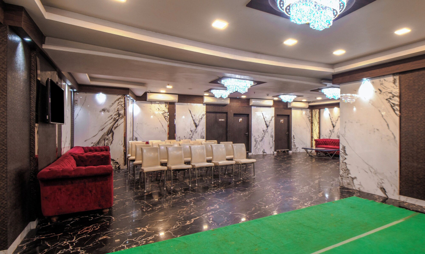 Others 3, Hotel Orion Crystal, Kolkata